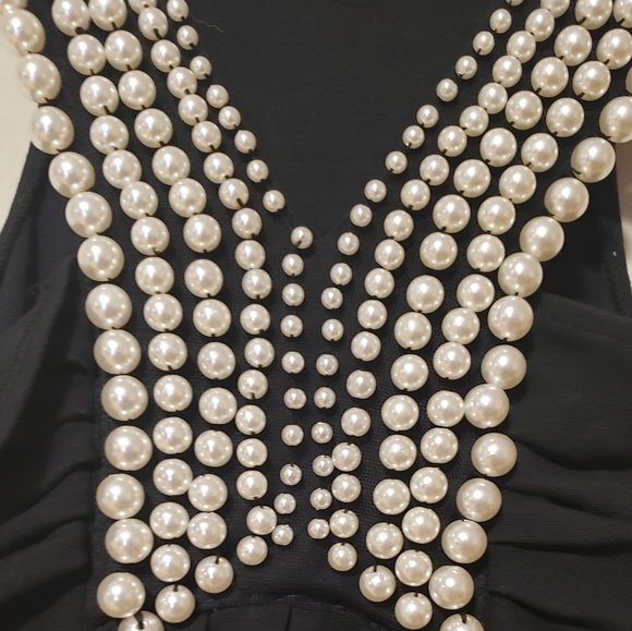 Women's Fancy Pearl Tank - Picture 2 of 3